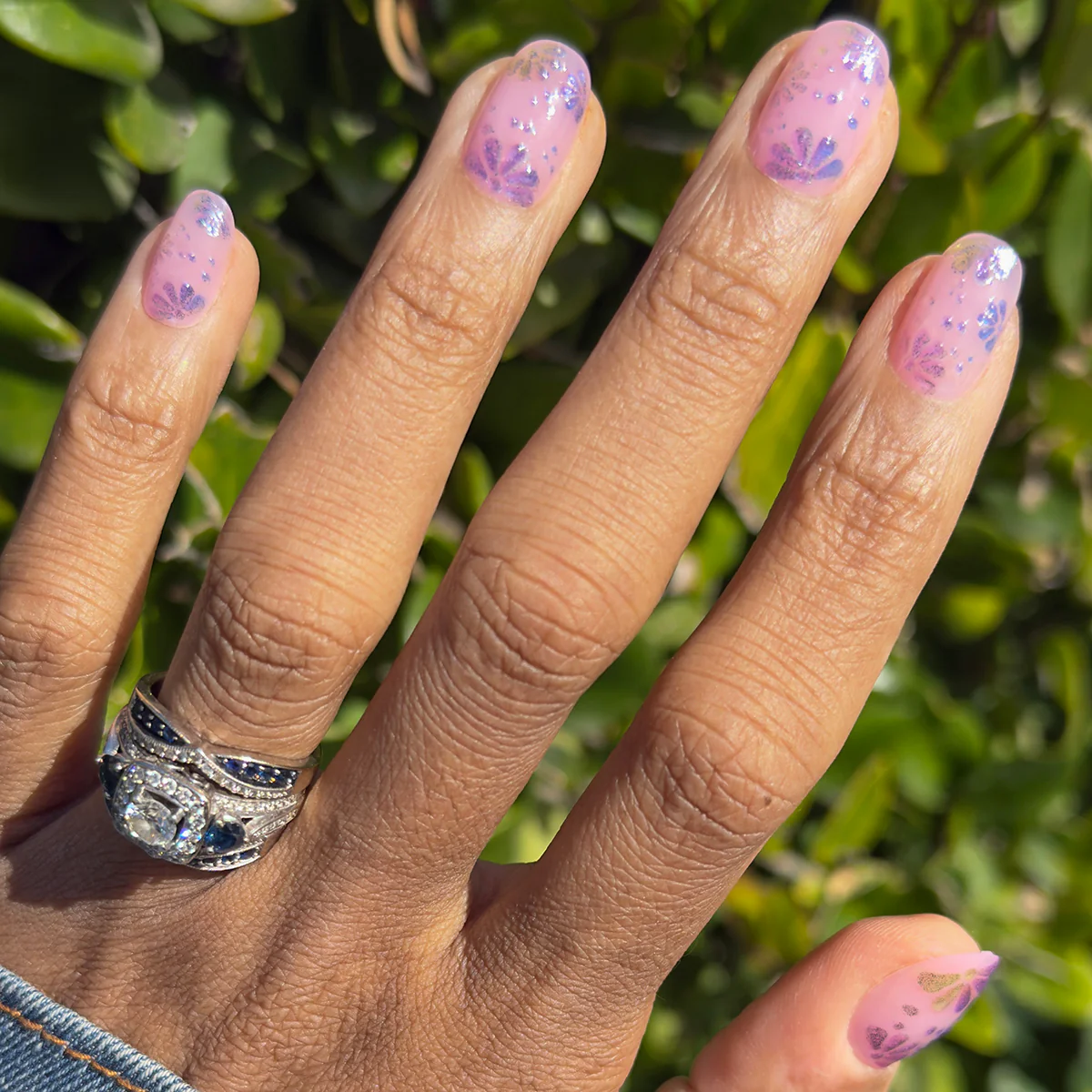 3D Chrome Blooms - Press-On | Short | Round - Image 3