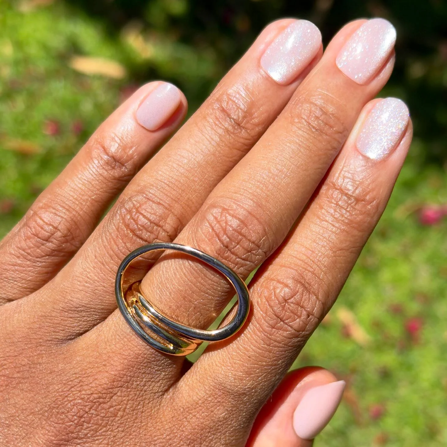 Neutral Shimmer - Press-On | Extra Short | Round - Image 5