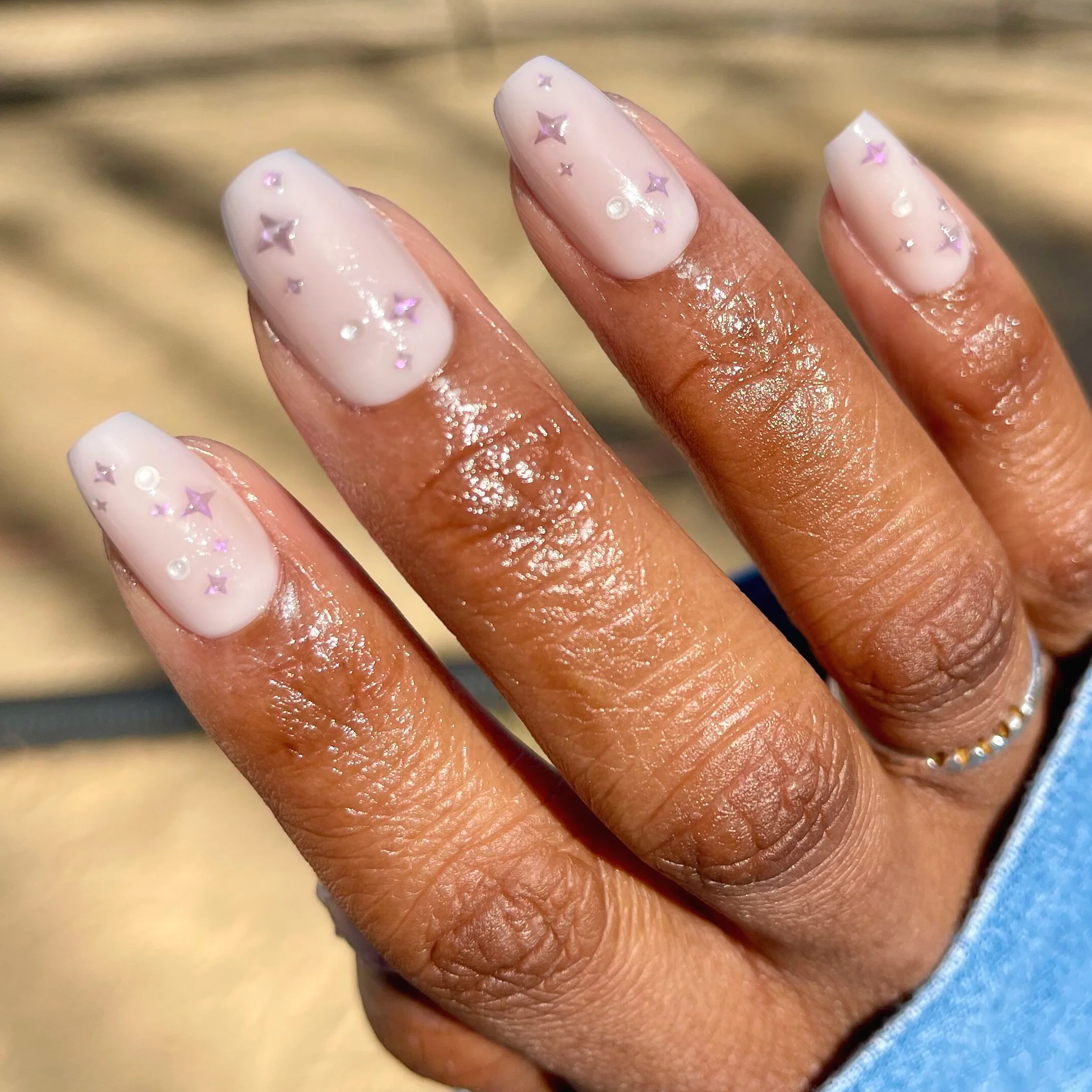 Puffy Sparkles & Pearls - Press-On | Medium | Coffin - Image 3
