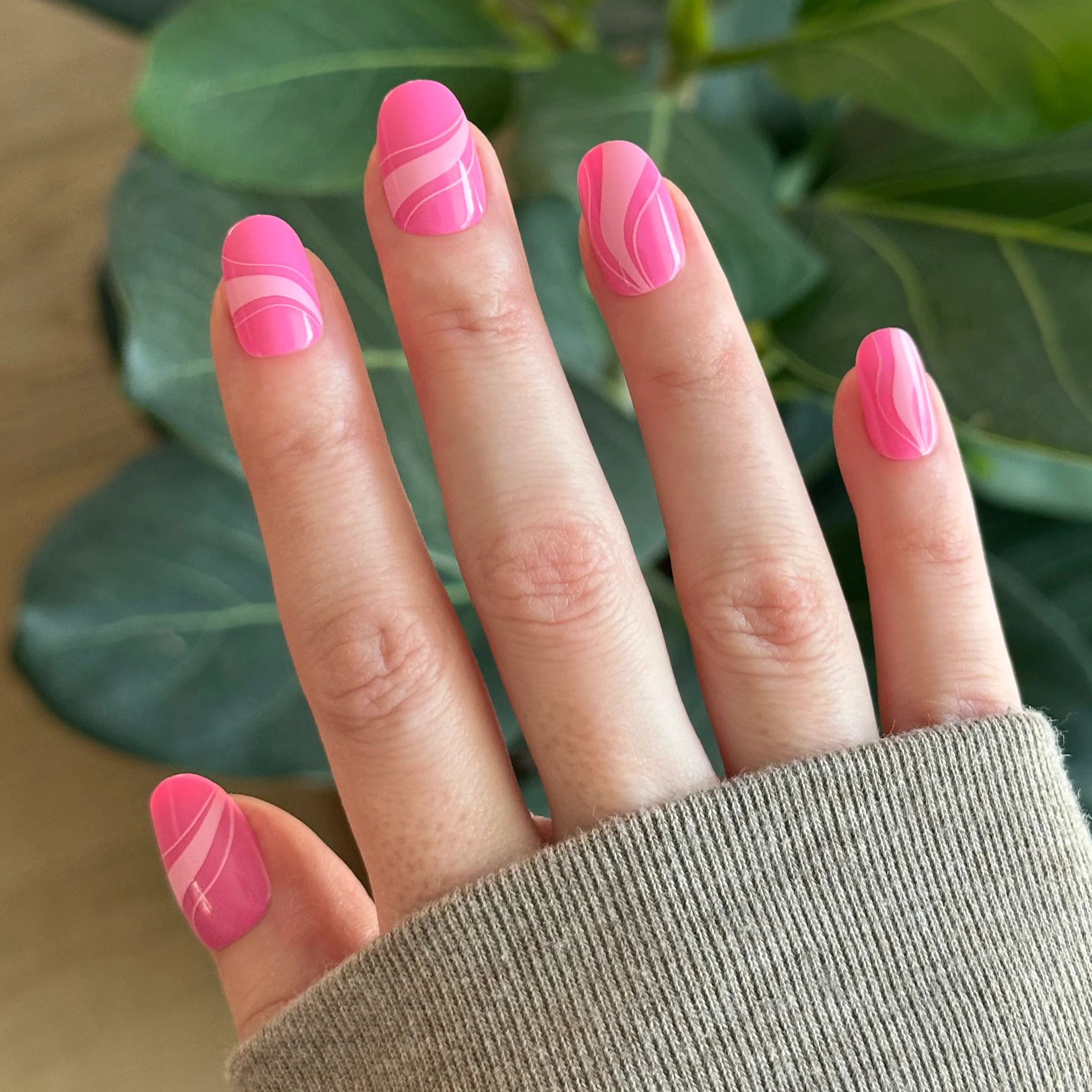 Tonal Pink Swirls - Tab Press On | Short | Round - Image 6